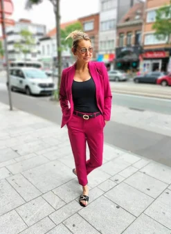Vila Blazer Vikamma (Noos) Clearance
